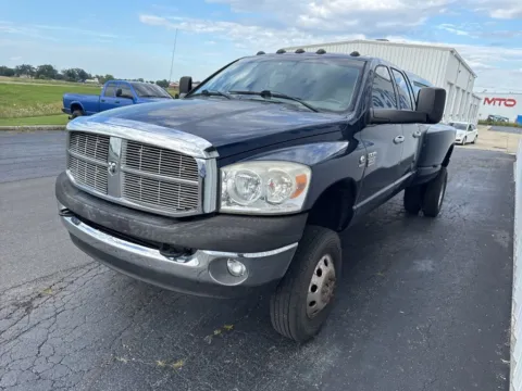 More photos of 2007 Dodge Ram 3500 SLT at St. Marys CDJR, OH