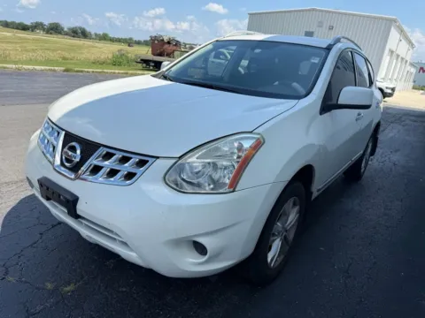 More photos of 2013 Nissan Rogue SV at St. Marys CDJR, OH