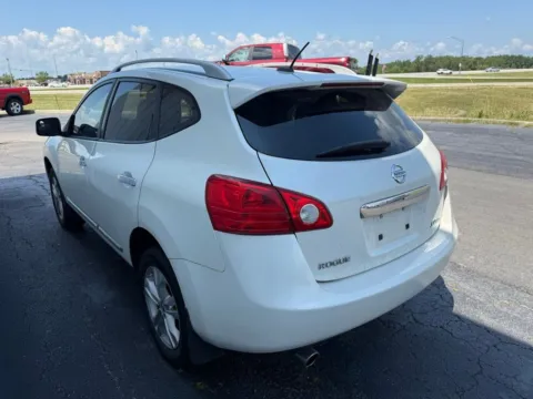 More photos of 2013 Nissan Rogue SV at St. Marys CDJR, OH