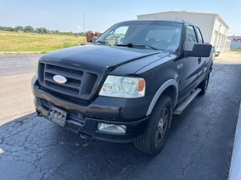 More photos of 2005 Ford F-150 FX4 at St. Marys CDJR, OH