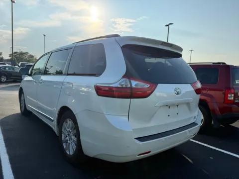 More photos of 2015 Toyota Sienna at St. Marys CDJR, OH