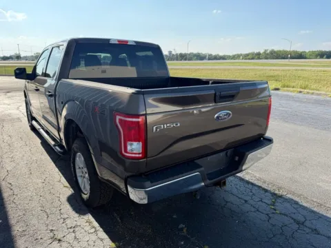 More photos of 2017 Ford F-150 XLT at St. Marys CDJR, OH