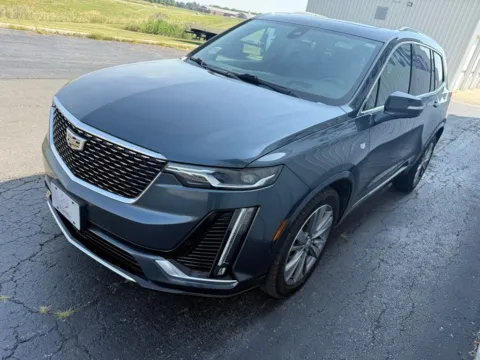Another view of 2020 Cadillac XT6 Premium Luxury for sale in Saint Marys, OH at St. Marys CDJR