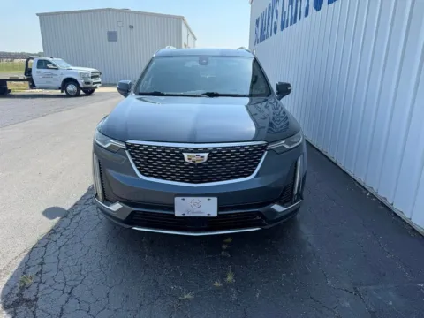 Photos of 2020 Cadillac XT6 Premium Luxury for sale in Saint Marys, OH at St. Marys CDJR