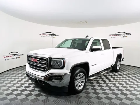 More photos of 2016 GMC Sierra 1500 SLE at St. Marys CDJR, OH