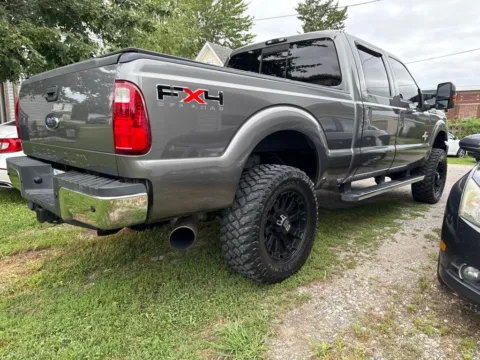 More photos of 2011 Ford F-250SD Lariat at St. Marys CDJR, OH