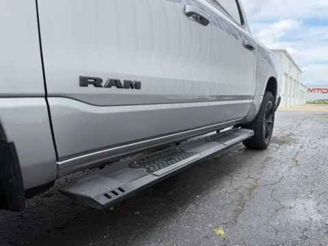 More photos of 2020 Ram 1500 Big Horn/Lone Star at St. Marys CDJR, OH