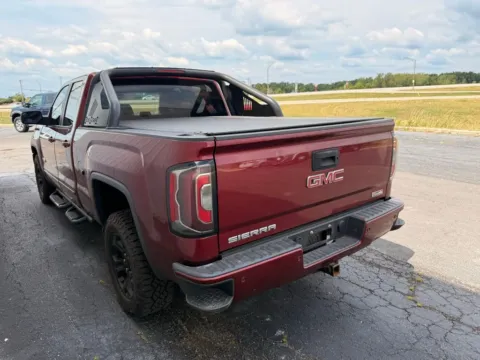 More photos of 2016 GMC Sierra 1500 SLT at St. Marys CDJR, OH