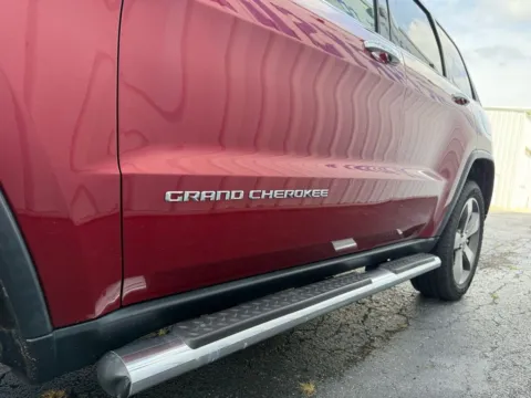 More photos of 2014 Jeep Grand Cherokee Limited at St. Marys CDJR, OH