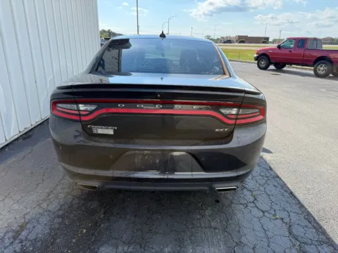 More photos of 2015 Dodge Charger SXT at St. Marys CDJR, OH