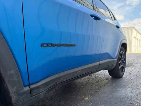 More photos of 2022 Jeep Compass Altitude at St. Marys CDJR, OH