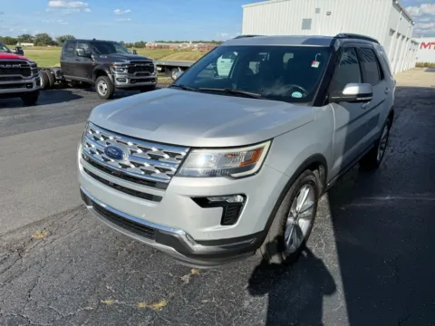 More photos of 2018 Ford Explorer Limited at St. Marys CDJR, OH