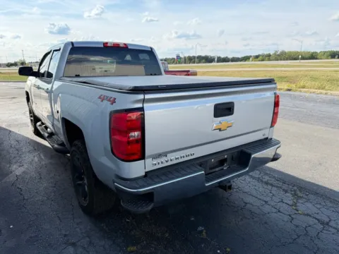 More photos of 2018 Chevrolet Silverado 1500 LT at St. Marys CDJR, OH
