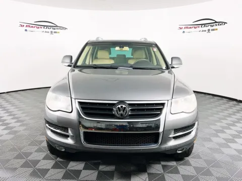 Another view of 2009 Volkswagen Touareg 2 VR6 FSI for sale in Saint Marys, OH at St. Marys CDJR