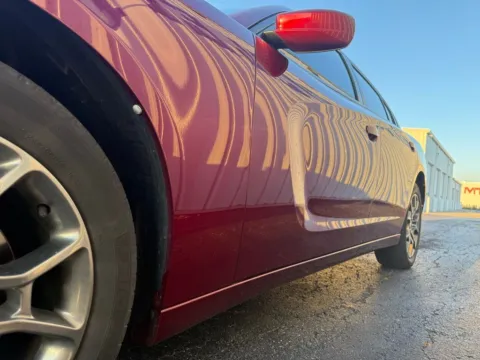 More photos of 2017 Dodge Charger SXT at St. Marys CDJR, OH
