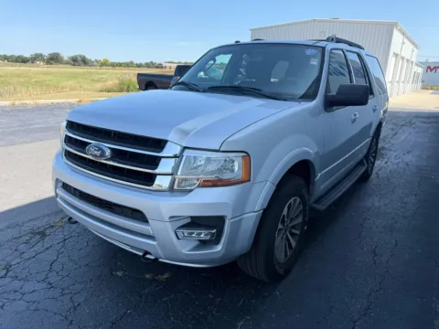 Another view of 2017 Ford Expedition XLT for sale in Saint Marys, OH at St. Marys CDJR