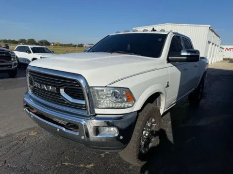 More photos of 2017 Ram 2500 Limited at St. Marys CDJR, OH