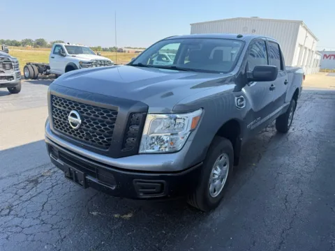 More photos of 2019 Nissan Titan XD S at St. Marys CDJR, OH