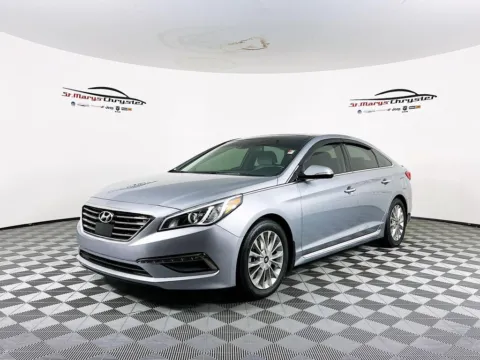 More photos of 2015 Hyundai Sonata Limited at St. Marys CDJR, OH