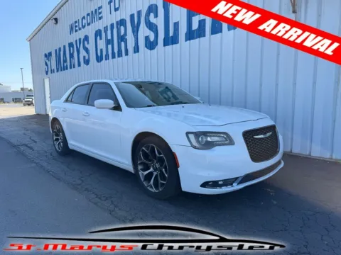 White 2015 Chrysler 300 S for sale in Saint Marys, OH