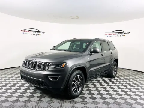 More photos of 2020 Jeep Grand Cherokee Laredo E at St. Marys CDJR, OH