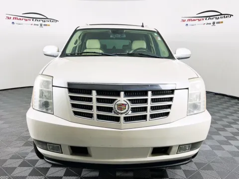 Another view of 2007 Cadillac Escalade ESV for sale in Saint Marys, OH at St. Marys CDJR