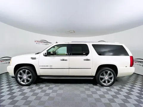 More photos of 2007 Cadillac Escalade ESV at St. Marys CDJR, OH
