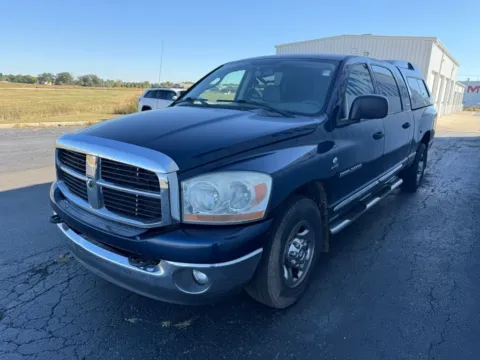More photos of 2006 Dodge Ram 2500 SLT at St. Marys CDJR, OH