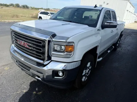 More photos of 2016 GMC Sierra 2500HD SLT at St. Marys CDJR, OH