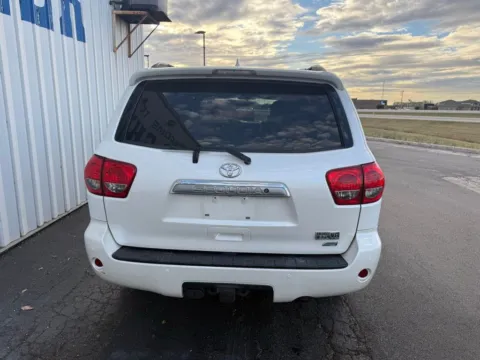 More photos of 2015 Toyota Sequoia Platinum at St. Marys CDJR, OH