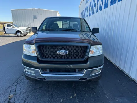 Photos of 2004 Ford F-150 XLT for sale in Saint Marys, OH at St. Marys CDJR