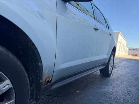 More photos of 2010 Chevrolet Equinox LT at St. Marys CDJR, OH