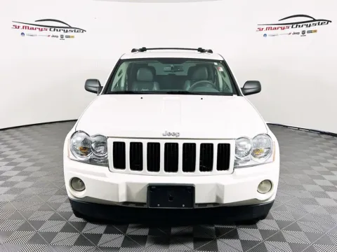 Another view of 2006 Jeep Grand Cherokee Laredo for sale in Saint Marys, OH at St. Marys CDJR