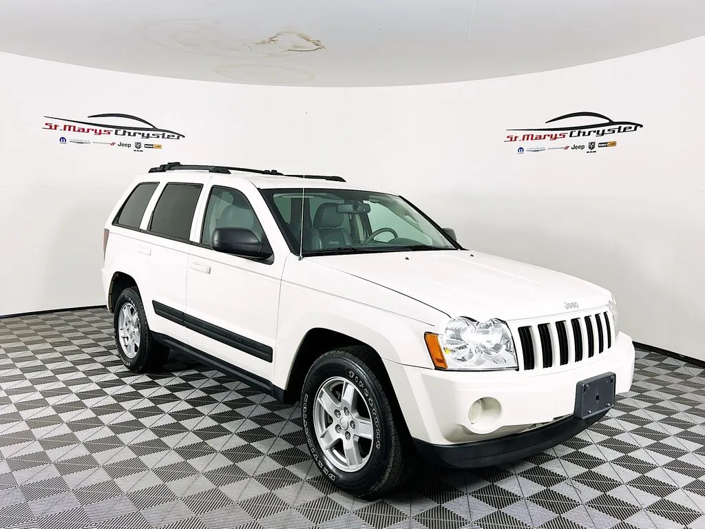 White 2006 Jeep Grand Cherokee Laredo for sale in Saint Marys, OH