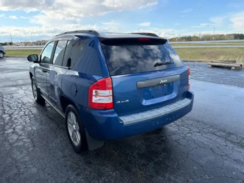 More photos of 2009 Jeep Compass Sport at St. Marys CDJR, OH