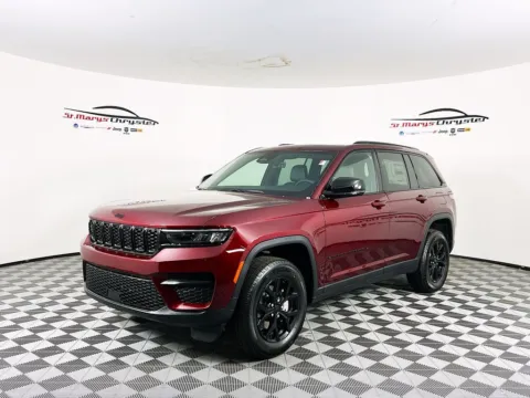 More photos of 2025 Jeep Grand Cherokee Altitude X at St. Marys CDJR, OH