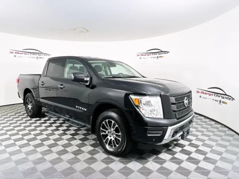 Black 2022 Nissan Titan SV for sale in Saint Marys, OH