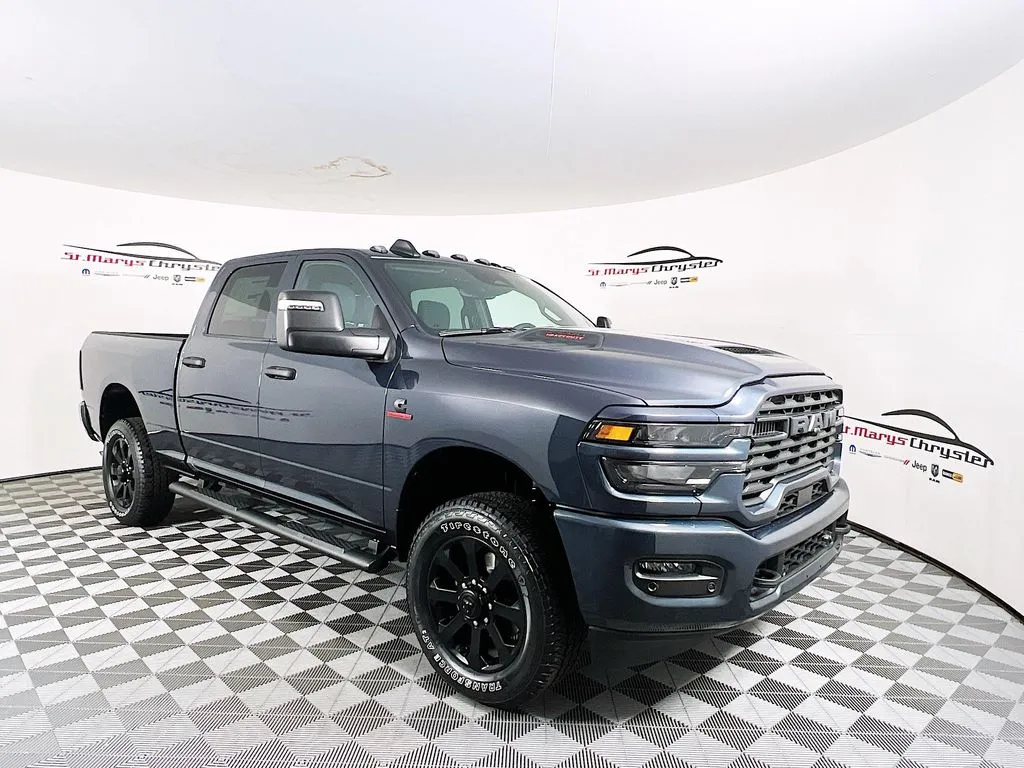 2026 RAM 2500 Tradesman/Black Express 4X4 Crew Cab SWB's photo