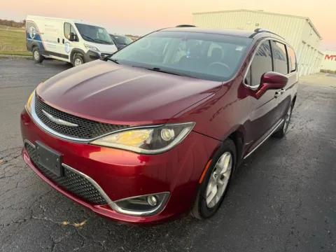 More photos of 2017 Chrysler Pacifica Touring L Plus at St. Marys CDJR, OH