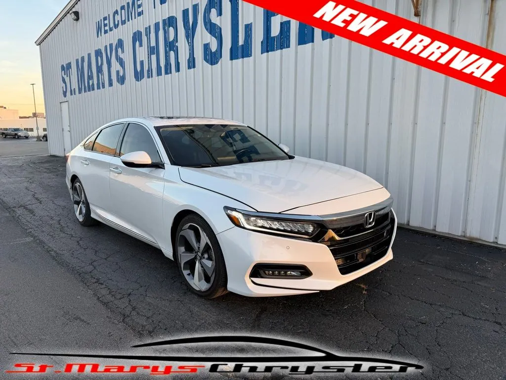 White 2020 Honda Accord Touring 2.0T for sale in Saint Marys, OH