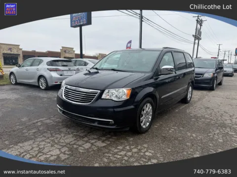 Blue 2011 Chrysler Town & Country Touring-L Minivan 4D for sale in Chillicothe, OH