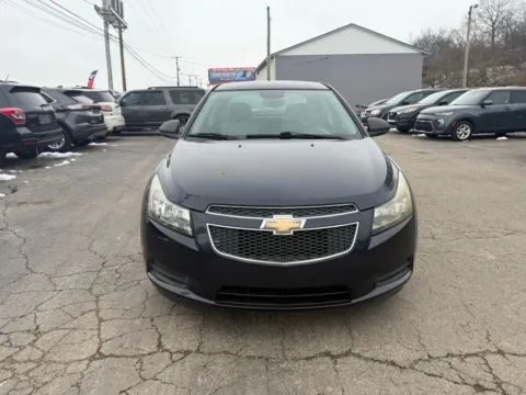 Photos of 2014 Chevrolet Cruze LS Sedan 4D for sale in Chillicothe, OH at Instant Auto Sales Chillicothe