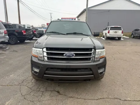 Photos of 2015 Ford Expedition EL XLT Sport Utility 4D for sale in Chillicothe, OH at Instant Auto Sales Chillicothe