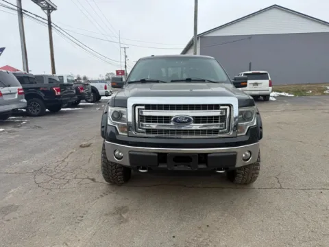 Photos of 2014 Ford F-150 SuperCrew Cab XLT Pickup 4D 5 1/2 ft for sale in Chillicothe, OH at Instant Auto Sales Chillicothe