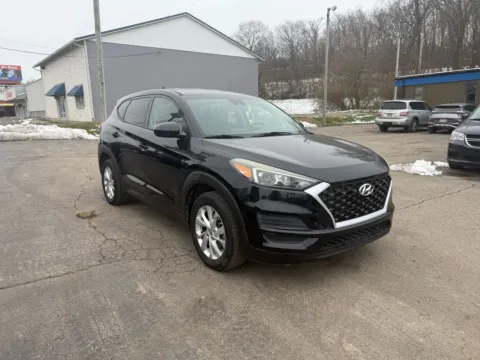 Another view of 2019 Hyundai Tucson SE Sport Utility 4D for sale in Chillicothe, OH at Instant Auto Sales Chillicothe