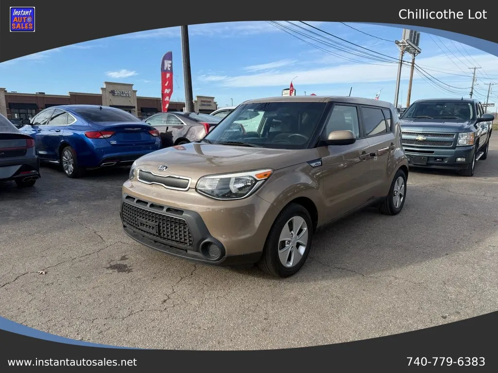 Brown 2016 Kia Soul Wagon 4D for sale in Chillicothe, OH