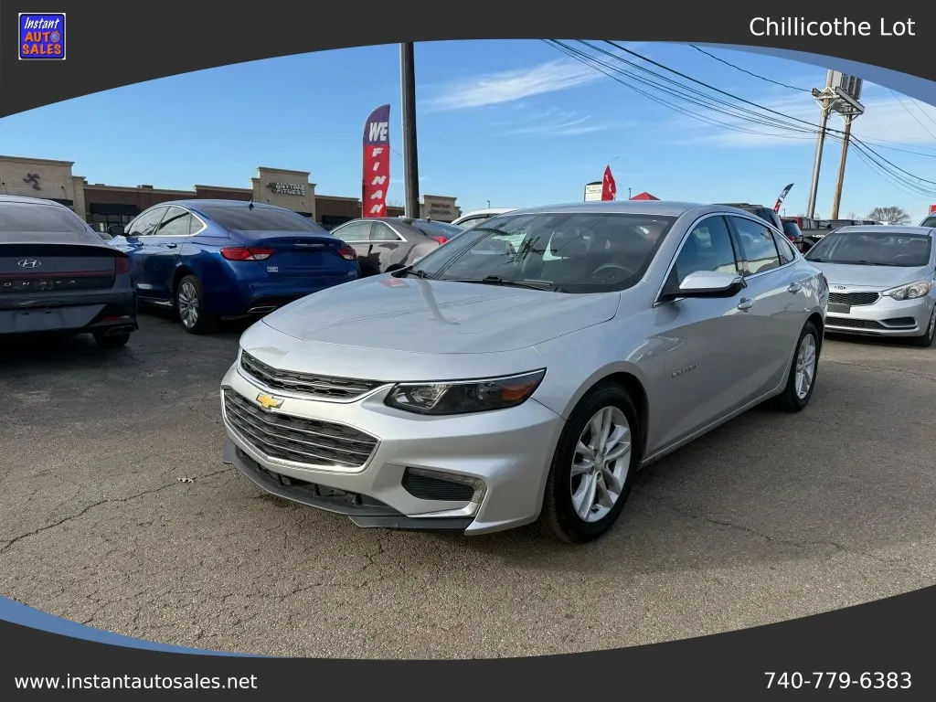 Silver 2017 Chevrolet Malibu LT Sedan 4D for sale in Chillicothe, OH