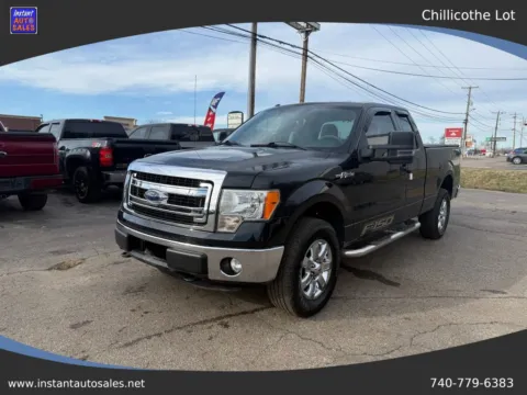 Black 2013 Ford F-150 Super Cab XLT Pickup 4D 6 1/2 ft for sale in Chillicothe, OH