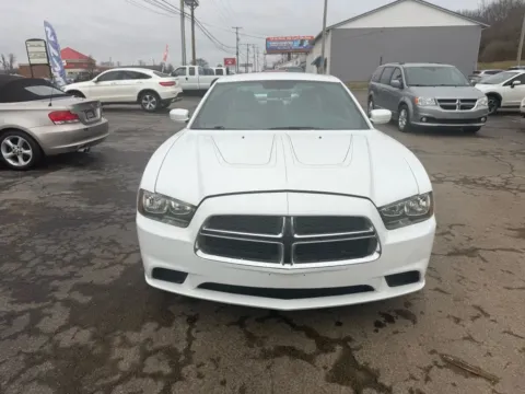 Photos of 2013 Dodge Charger SE Sedan 4D for sale in Chillicothe, OH at Instant Auto Sales Chillicothe
