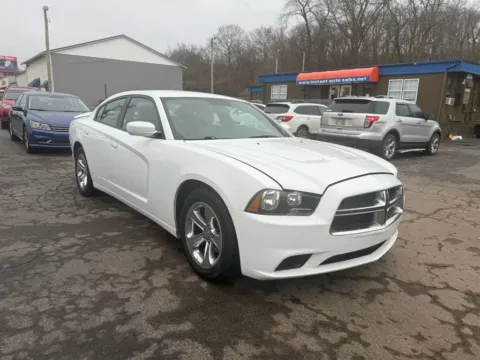 Another view of 2013 Dodge Charger SE Sedan 4D for sale in Chillicothe, OH at Instant Auto Sales Chillicothe